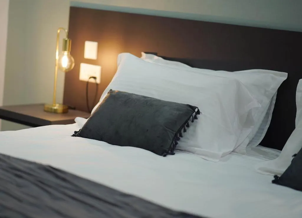 Guest House Capital Inn La Valette